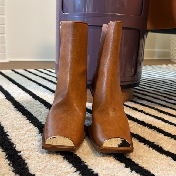 Stella McCartney Square Toe Genuine Leather Boot - Picture 5 of 13